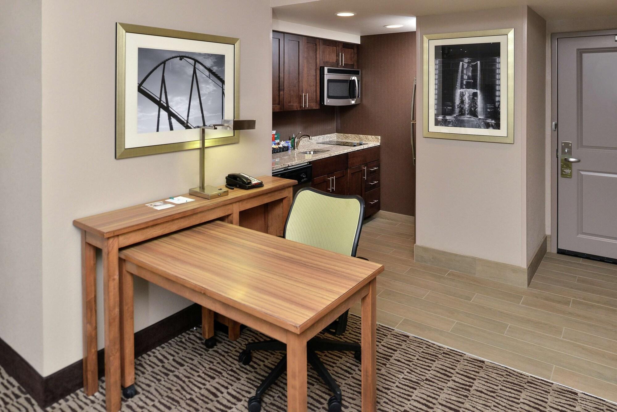Homewood Suites By Hilton Cincinnati/Mason Εξωτερικό φωτογραφία